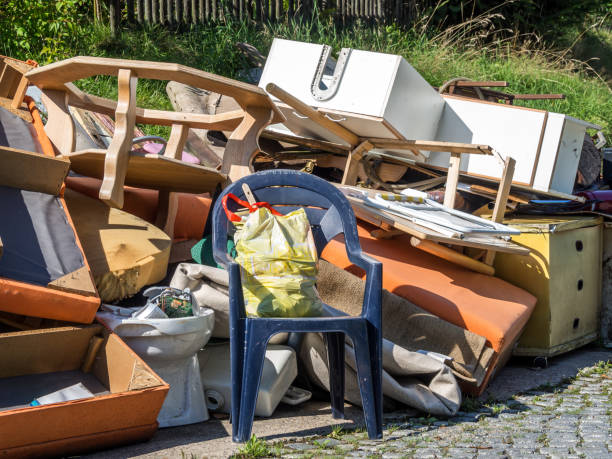 Best Yard Waste Removal  in Edgerton, MN